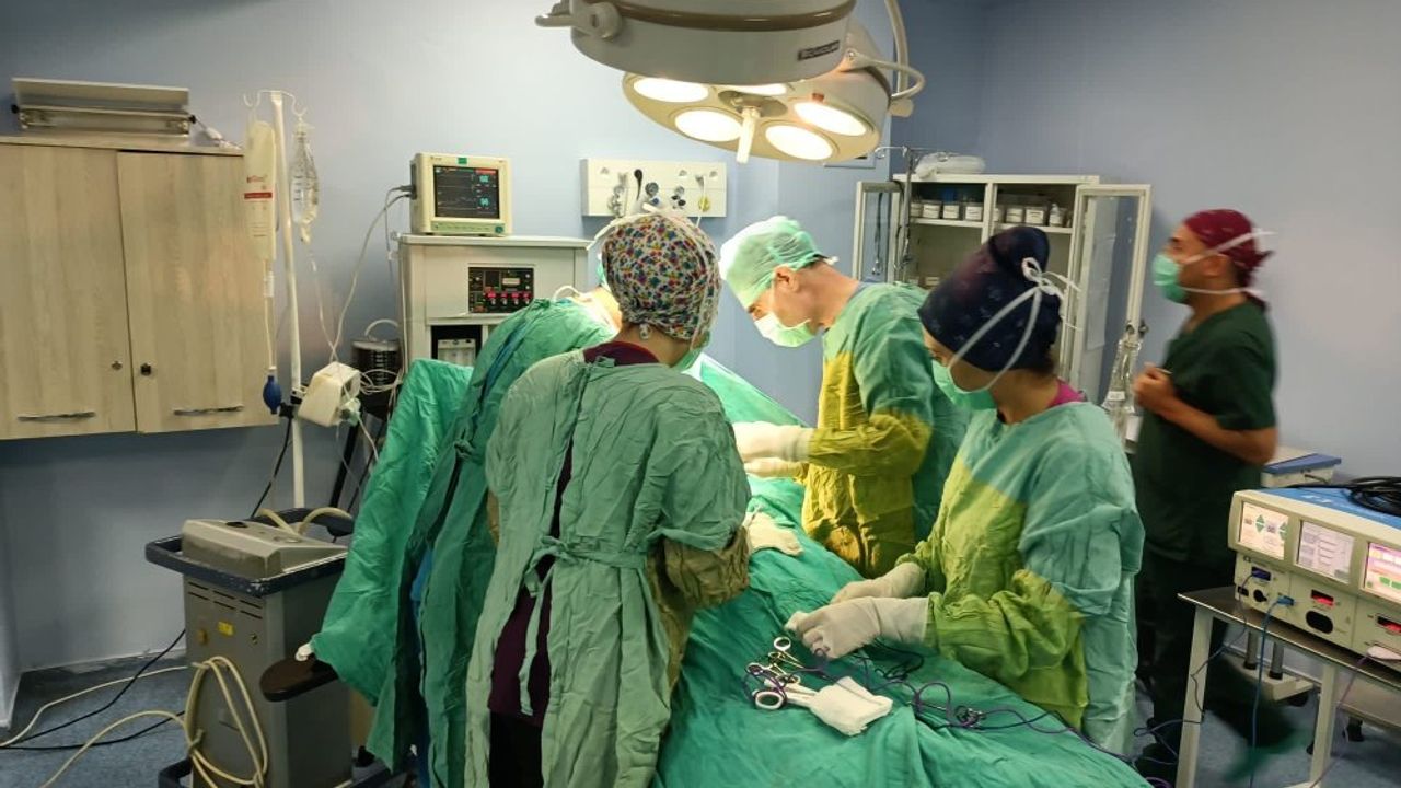 Özel Siirt Hayat Hastanesi, Başarılı Ameliyatlarıyla Hastaların Tercihi Olmaya Devam Ediyor