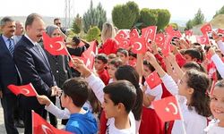 Vali Kızılkaya, Necip Fazıl Kısakürek İlkokulu Öğrencileri İle Buluştu