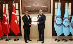 Rektör Şındak, Gazi Üniversitesi Rektörü Prof. Dr. Musa Yıldız’ı Ziyaret Etti