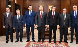 Rektör Şındak, Harran Üniversitesi Rektörü Güllüoğlu’nu Ziyaret Etti
