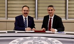 Siirt Atatürk Stadı Tribün İnşaatı Tamamlanıyor