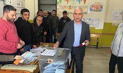 AK Parti Milletvekili Mervan Gül, Oyunu Kullandı