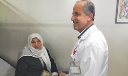 101 yaşındaki Emine Nine, Özel Siirt Hayat Hastanesinde Tedavi Oldu