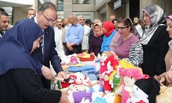 Vali Kızılkaya, Siirt Eğitim ve Araştırma Hastanesi'nde El Sanatları Sergisinin Açılışını Yaptı