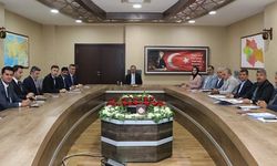 Vali Kızılkaya, Köylerin Alt Yapı Yatırımlarını Masaya Yatırdı