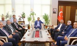 AK Parti Siirt İl Teşkilatından Rektör Şındak’a Ziyaret