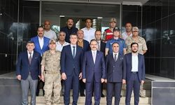 Vali Kızılkaya, Kayabağlar Belde Belediye Başkanı Hasan Nas’a “Hayırlı Olsun” Ziyaretinde Bulundu