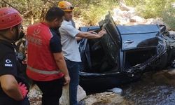 Siirt'te Şarampole Uçan Araç Sürücüsü Hayatını Kaybetti
