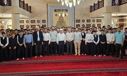 Diyarbakır'da Hafızlık Sınavını Tamamlayan Öğrencilere Komisyondan Ziyaret