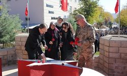 Siirt’te 17 Kahraman Mehmetçik Dualarla Anıldı