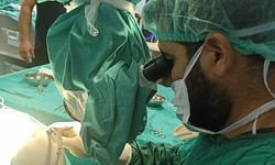 Siirt’te 8 Yıldır Kulak Ağrısı Çeken Çocuk Hasta Ameliyatla Sağlığına Kavuştu