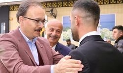VALİ, KIZILKAYA, ŞEHİT AİLESİNİN MUTLULUĞUNU PAYLAŞTI