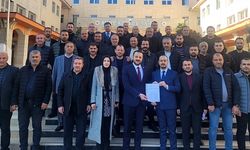 Av. Bahri Caner Özturan Mazbatasını Aldı