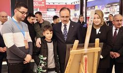 Vali Kızılkaya, “Gazetelerin Işığında Siirt” Sergisinin Açılışını Yaptı