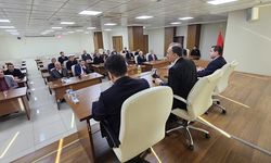 Vali ve Belediye Başkan Vekili Dr. Kemal Kızılkaya, Belediye Çalışanlarıyla Buluştu
