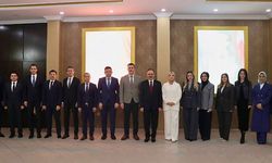 Vali Kızılkaya, 10 Ocak İdareciler Günü’nde Vali Yardımcıları ve Kaymakamlarla Bir Araya Geldi
