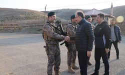 Vali Kızılkaya, Özel Harekat Polisleriyle Buluştu