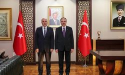 Vali Kızılkaya, Sanayi ve Teknoloji İl Müdürü Ömer Faruk Özel’i Makamında Kabul Etti