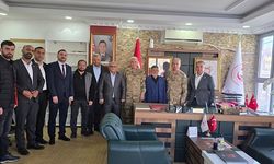 Tümgeneral Bulut, Nedim Ayhan’ı Ziyaret Etti