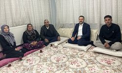 AK Parti İl Başkanı Özturan ve Kadın Kolları Başkanı Mavi, Şehit Ailesiyle İftarda Buluştu