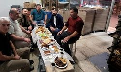 AK Parti Siirt İl Başkanı Özturan, Ramazanın 5. Gününde Fırın Esnafıyla İftar Yaptı