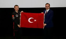 Türkiye’nin İlk Millî Astronotu Alper Gezeravcı, Siirt’te Öğrencilerle Buluştu