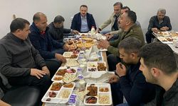 AK Parti Siirt İl Başkanı Özturan, Esnafla İftar Programında Buluştu