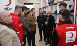 VALİ KIZILKAYA, YEŞİLAY VE KIZILAY SİİRT ŞUBELERİNİ ZİYARET ETTİ