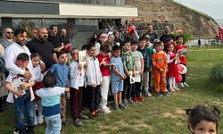 Ulubey Et Balık Restaurant, 23 Nisan’da Öğrencileri Ağırladı