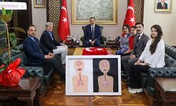 Vali Kızılkaya, TÜBİTAK Bölge Birincisi Öğrencileri Makamında Ağırladı