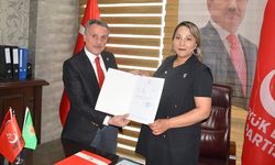 BBP Siirt’te Kadın Kollarını Kurdu: Aynur Çokal İlk Başkan Oldu