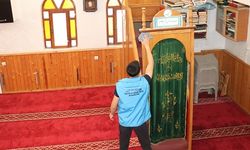 SİİRT BELEDİYESİ’NDEN CAMİLERE BAYRAM TEMİZLİĞİ