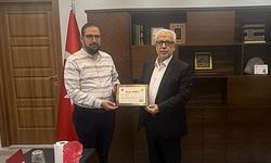 Diyanet’ten Gençlik Koordinatörüne Anlamlı Takdir