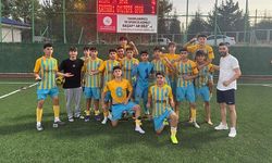 Siirt Spor U17’den Tarihi Zafer: Kayserispor’u 4-1’le Geçip Yarı Finale Yükseldi!