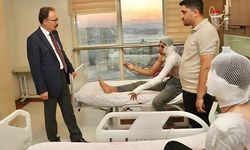Vali Kızılkaya, Sismik Araştırma Çalışmasında Yaralanan İşçileri Hastanede Ziyaret Etti