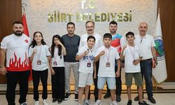 VALİ KIZILKAYA, “ŞAMPİYON BOKSÖRLERİ TEBRİK ETTİ