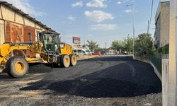 Siirt Belediyesi’nden Sanayi Sitesine 3 Bin Tonluk Asfalt Desteği
