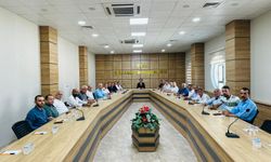 SİİRT İL MİLLÎ EĞİTİM MÜDÜRÜ İLHAN SAZ MUHTARLARLA İSTİŞARE TOPLANTISINDA BULUŞTU