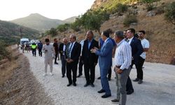 Vali Kızılkaya, Eruh’ta Şeyh Ahmet (Bapirê Sûfî) Türbesi Yol Çalışmalarını İnceledi