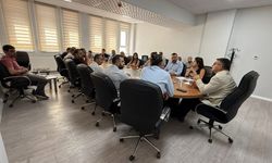 Siirt’te Sağlık Yönetimi Zirvesi: Hacıoğlu, “Birlikte Daha İyisini Başaracağız”