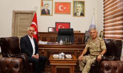 Siirt İl Jandarma Komutanı Özmen’den Beğendik Belediye Başkanı Özdemir’e Ziyaret