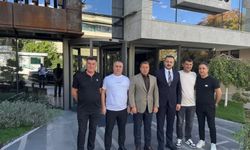 Başkan Özturan ve İş İnsanları, Siirt TSO Başkanı Güven Kuzu ile Bir Araya Geldi