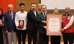 Vali Kızılkaya’dan Festivalde Müjde: Yeşil Altın Tescillendi