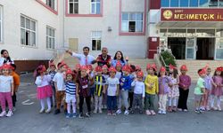 Siirt’te İtfaiye Haftası Etkinliği: Mehmetçik İlkokulu’nda Sürpriz Kutlama