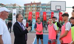 SİİRT’TE “SOKAKLAR BİZİM, KUPALAR BİZİM” 3X3 BASKETBOL TURNUVASI HEYECANI BAŞLIYOR
