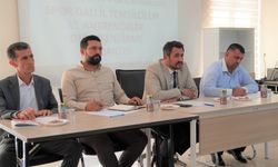 SİİRT’TE SPOR DALLARI İL TEMSİLCİLERİ VE ANTRENÖRLER DEĞERLENDİRME TOPLANTISI YAPILDI