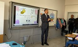 SİİRT’TE ÖĞRENCİLERDEN ANLAMLI MESAJ: “VERGİ GELECEĞİMİZDİR!”