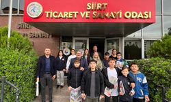Final Okulları Öğrencilerinden Siirt TSO’ya Gazeteciler Günü Kutlaması
