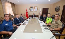 VALİ KIZILKAYA “TRAFİK GÜVENLİĞİ STRATEJİ BELGESİ VE EYLEM PLANI” TOPLANTISINA KATILDI