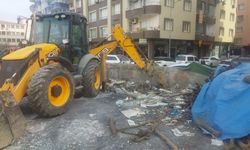 SİİRT BELEDİYESİNDEN KENT GENELİNDE YOĞUN TEMİZLİK ÇALIŞMASI!